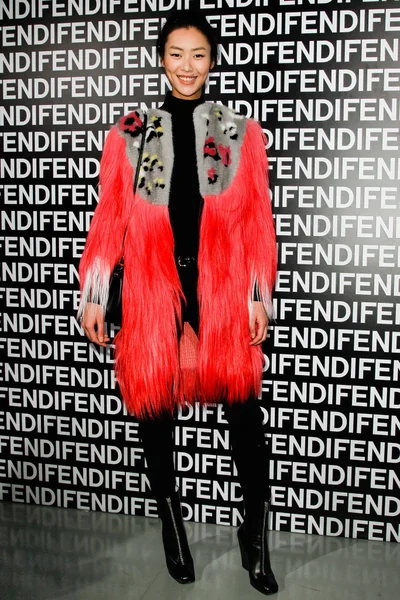 Look 5
